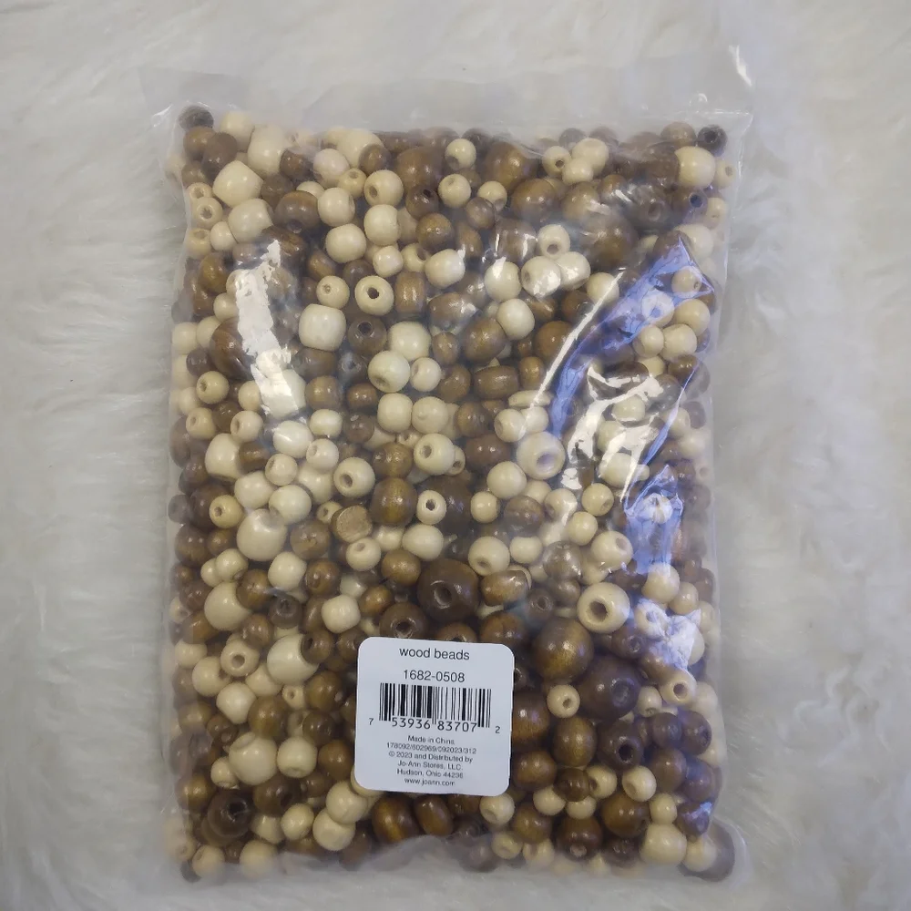 Hildie & Jo beads hildie
